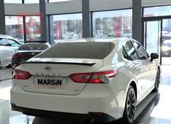 تۆیۆتا کامری